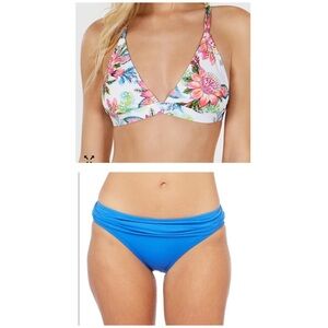 NWT La Blanca
Botanical 
Floral and Blue Women's Bikini Set #G00